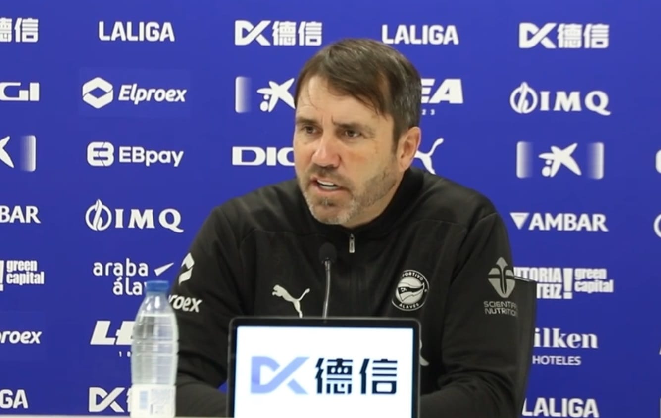 Coudet, en la previa del Alavés – Rayo Vallecano: «Nos enfrentamos a un gran rival»
