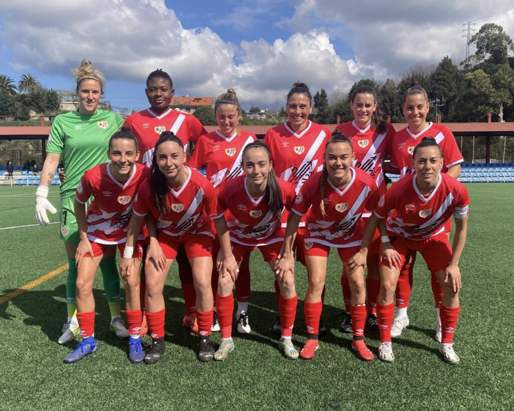 (c) X/Twitter Rayo Femenino