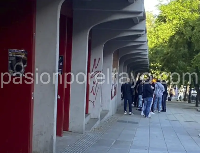 La locura de Vallecas con el Rayo – Mallorca no tiene límites