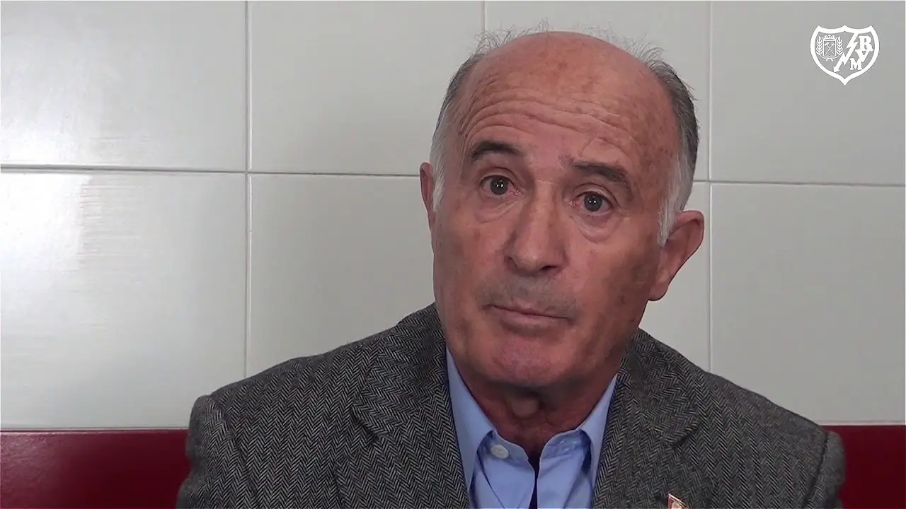 Felines será el protagonista de la primera biografía de un futbolista del Rayo Vallecano