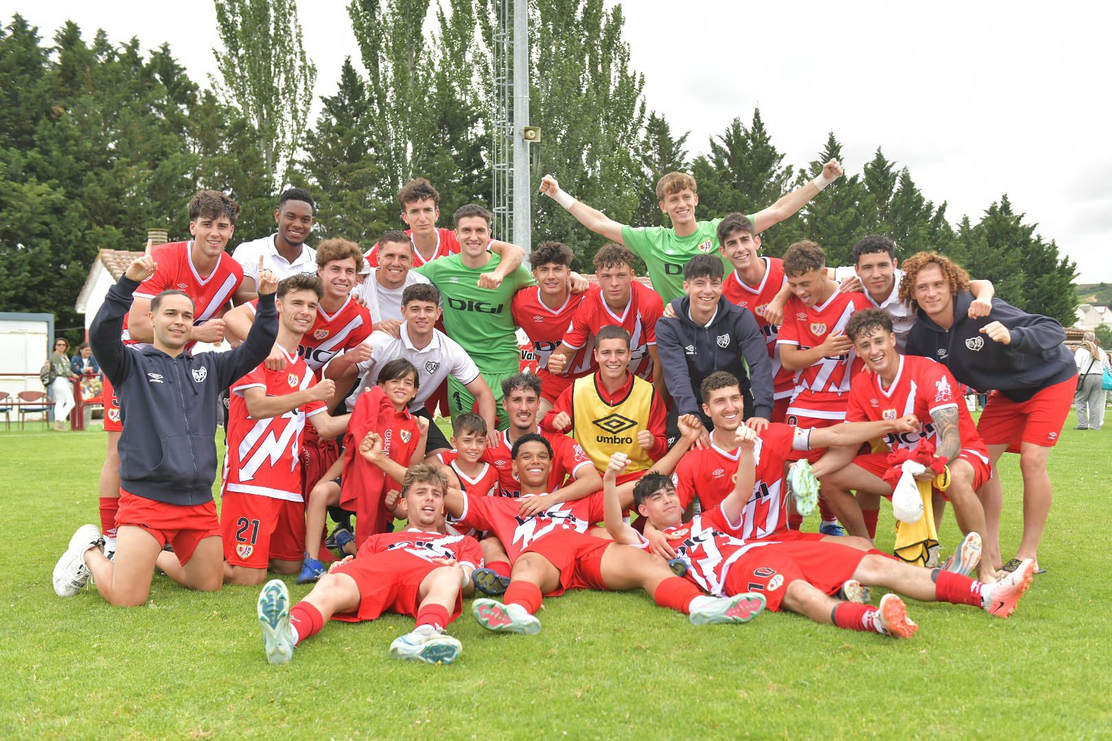 (c) Rayo Vallecano