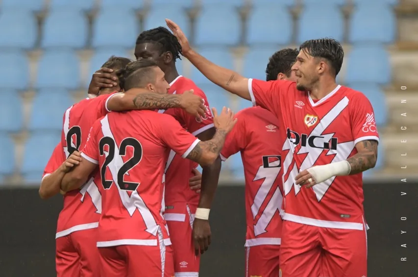 Celebración del Rayo Vallecano vs Zwolle