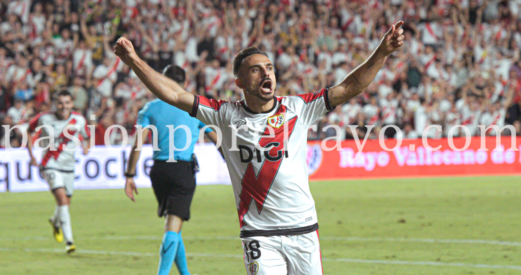 Álvaro García, en el Rayo Vallecano - Neman Grodno