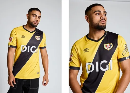 Los porteros del Rayo Vallecano, guardianes de la franja 6 camisetas rayo portero segunda