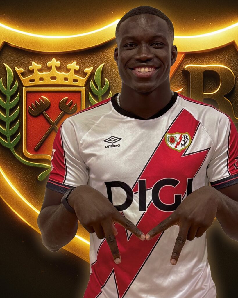 Nobel Mendy llega cedido al Euro Rayo 3 Nobel Mendy, cedido al Rayo Vallecano