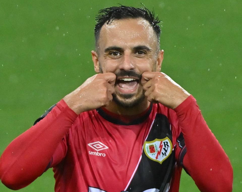 Álvaro García, tras el Neman 0-1 Rayo: «En Vallecas con los nuestros esperemos que sea más fácil»