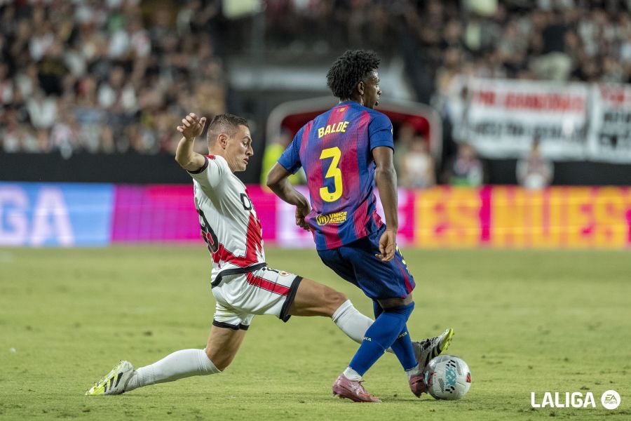 Polémico penalti contra el Rayo ante el Barcelona: «Mangazo»