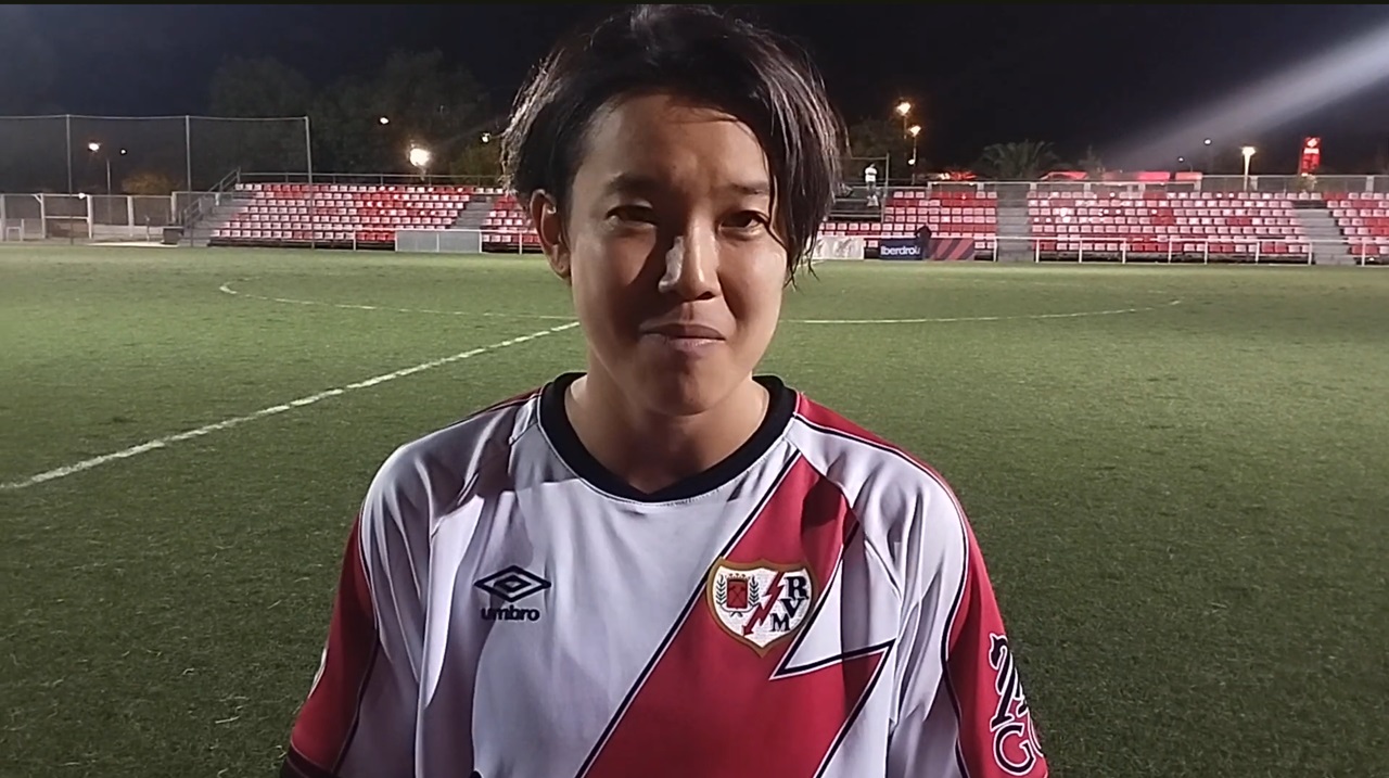 Ayaka y Óscar Lomas, en la zona mixta del Rayo Femenino 1-0 Pozuelo Femenino de Copa de la Reina