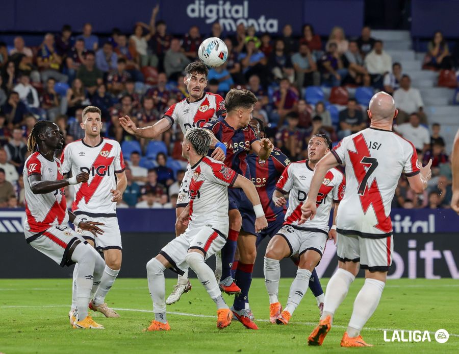 El Rayo carbura lejos de Vallecas (9 puntos) y se atasca en casa (2 puntos)