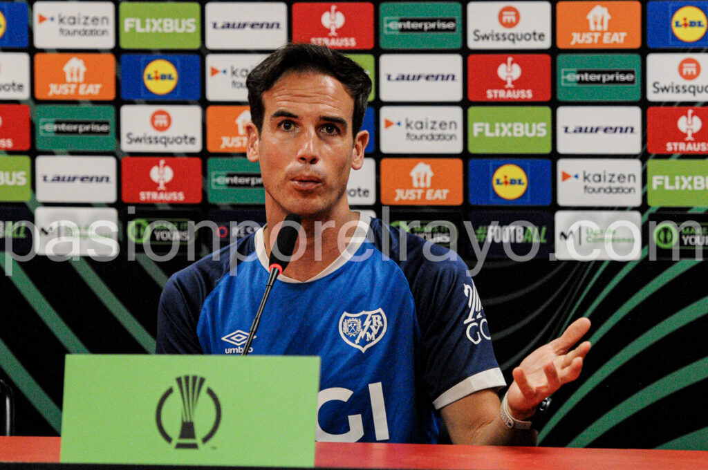 Íñigo Pérez, en la previa del Rayo - Shkendija de Conference League