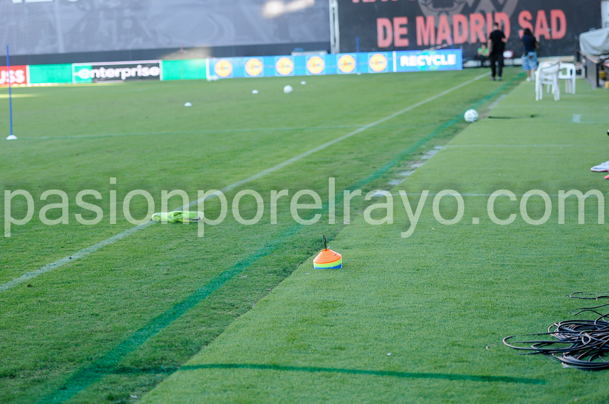 El Rayo obligado a modificar las dimensiones del terreno de juego