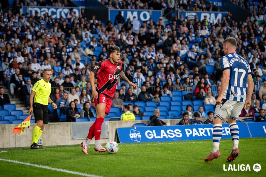 Real Sociedad 0-1 Rayo: La resaca europea se salda con zarpazo en Anoeta