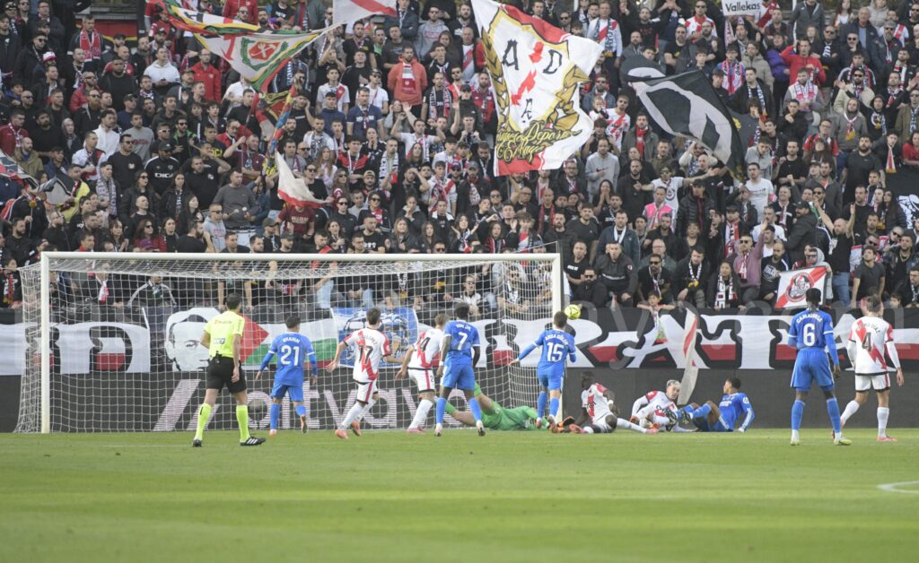 Rayo Vallecano 0-0 Real Madrid: EmpataGigantes 10 Foto del Rayo Vallecano - Real Madrid (c) Pasión por el Rayo