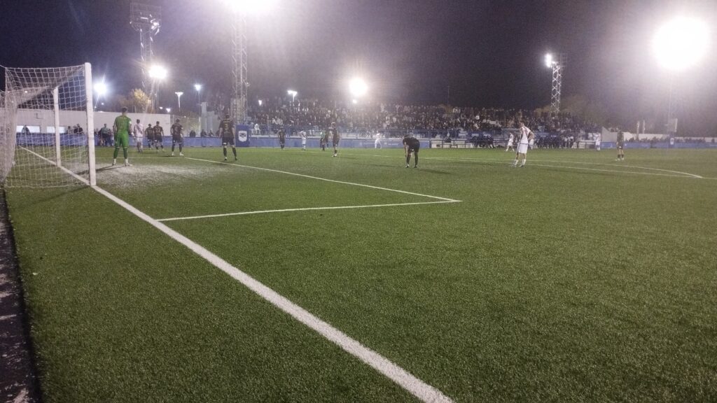 El Rayo B vence al ruido y derrota (3-1) al Alcalá 3 Foto del Rayo B - Alcalá