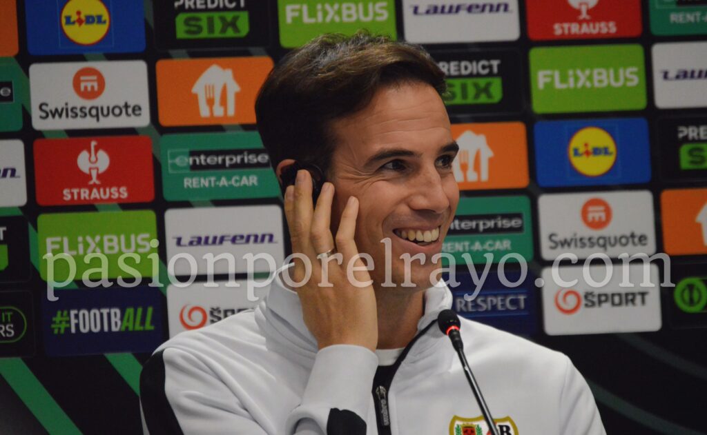 Iñigo Pérez en la previa del Slovan - Rayo
