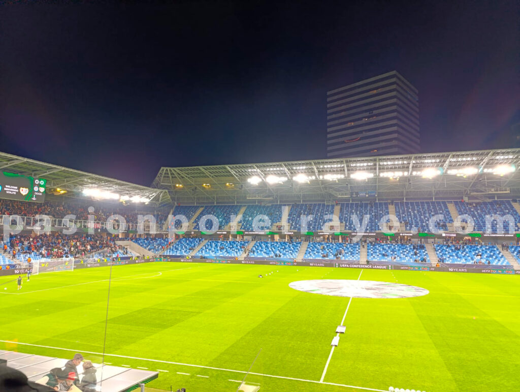 Se puede ganar, empatar o perder, pero nunca debemos olvidar 4 estadio bratislava