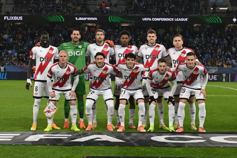 11 titular del Rayo Vallecano contra el Slovan