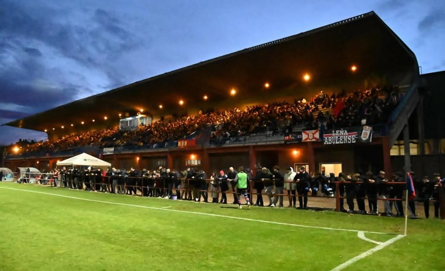 El Real Ávila sueña con la machada ante el Eurorayo: “Vivimos algo muy bonito y la ciudad se está volcando”