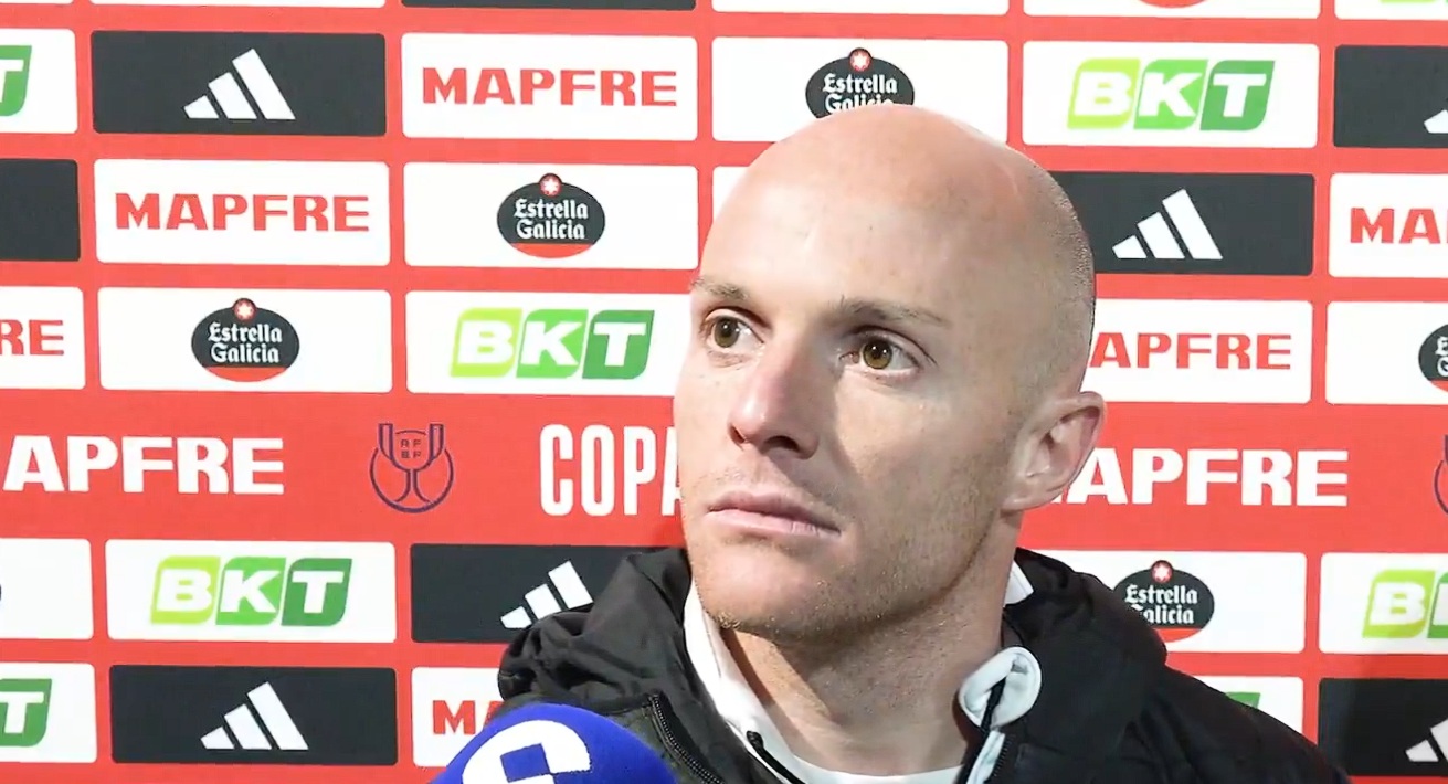 Isi tras el Avila 1-2 Rayo: «Tengo que ser sincero, no estoy en mi mejor momento individual»