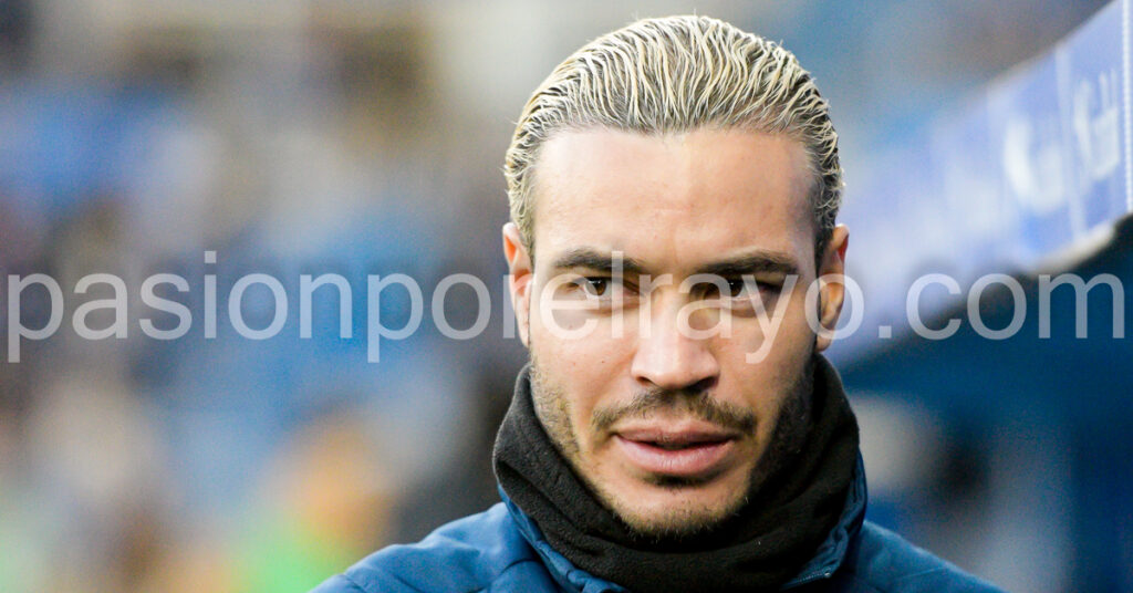 raul de tomas jugador del rayo vallecano