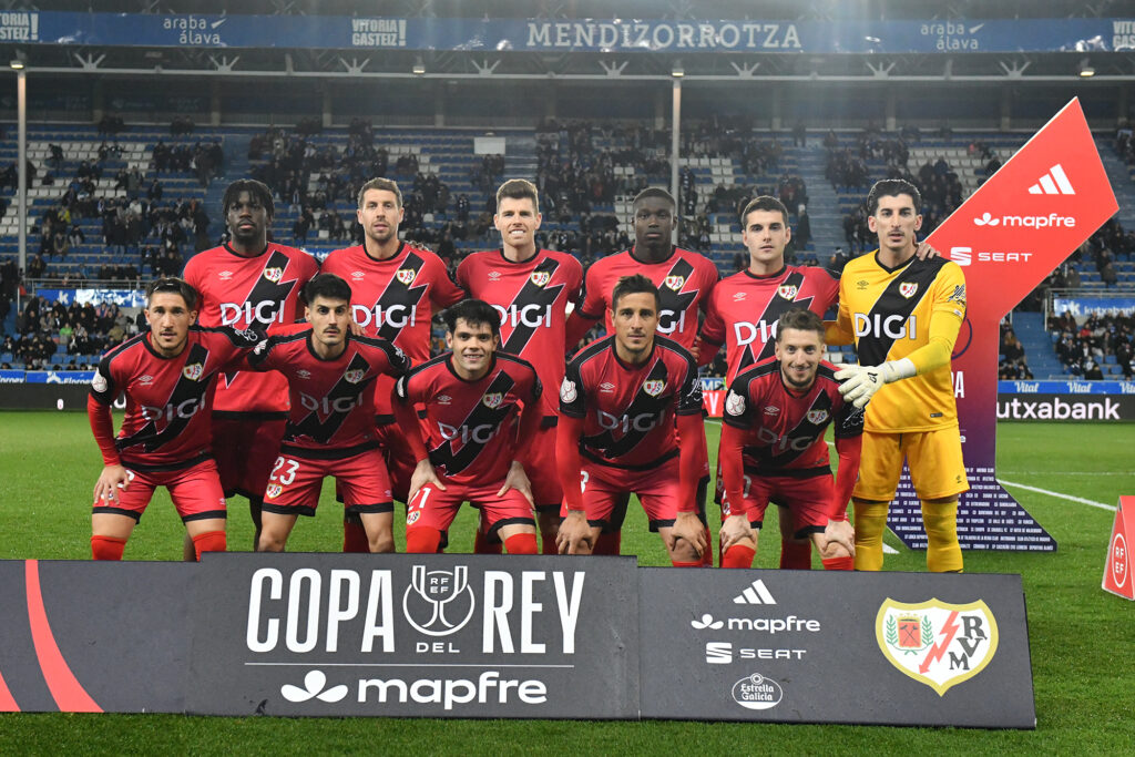 11 titular del Rayo Vallecano contra el Alavés