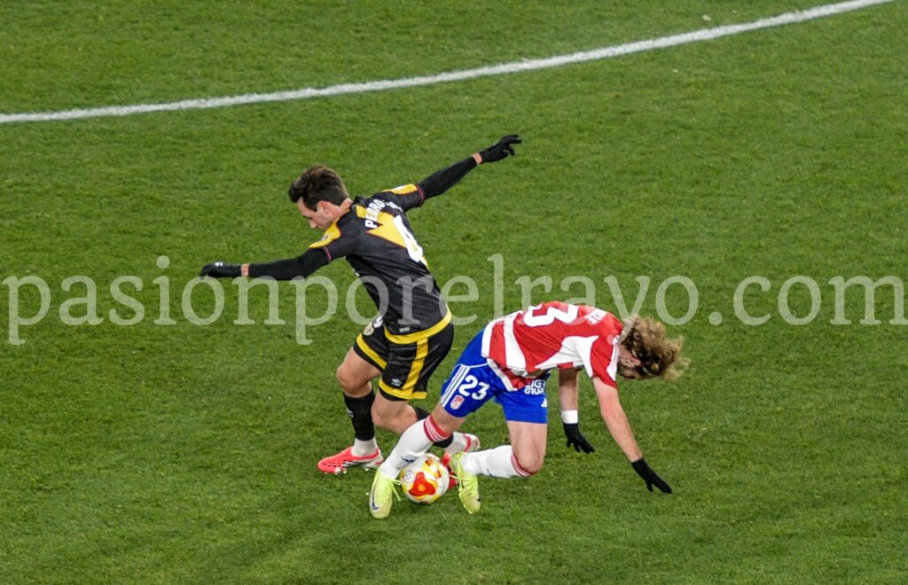 Pedro Díaz, en el Granada - Rayo Vallecano