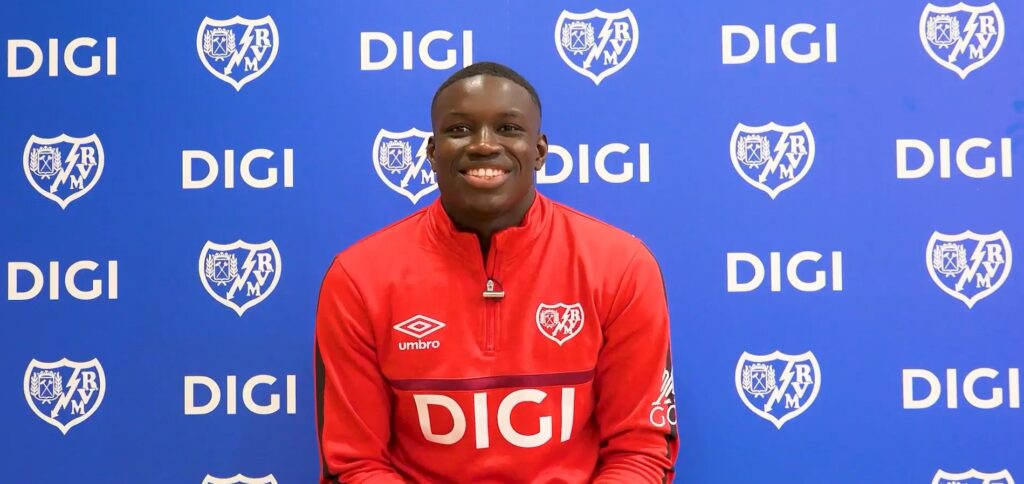 nobel mendy, jugador del rayo