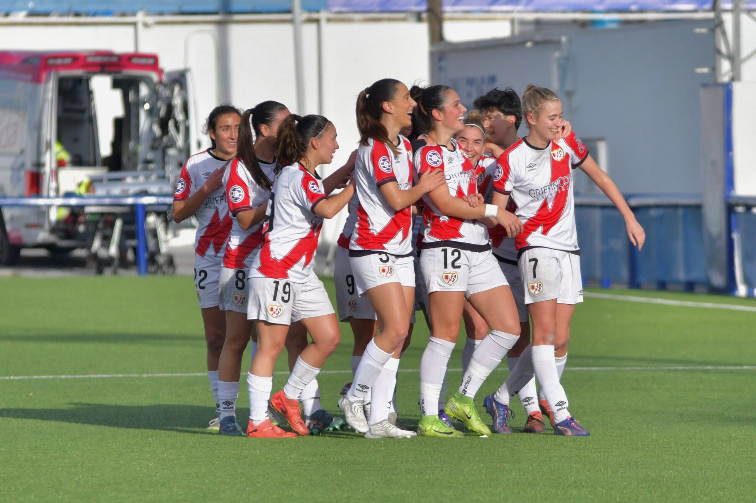 El Rayo Femenino arranca 2026 con victoria (1-0) contra el AEM B