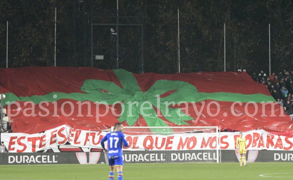 El 'Grinch Tebas', protagonista del Rayo Vallecano - Getafe 3 Afición del Rayo - Getafe