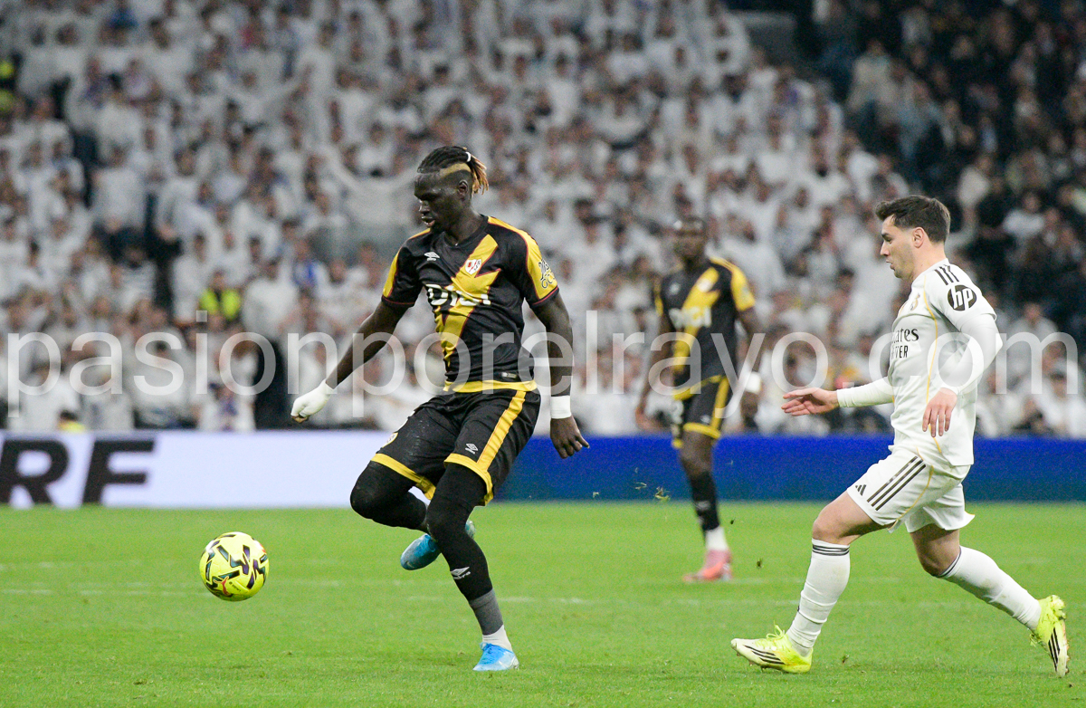 Real Madrid 2-1 Rayo Vallecano: Un penalti en el 98 nos roba la ilusión