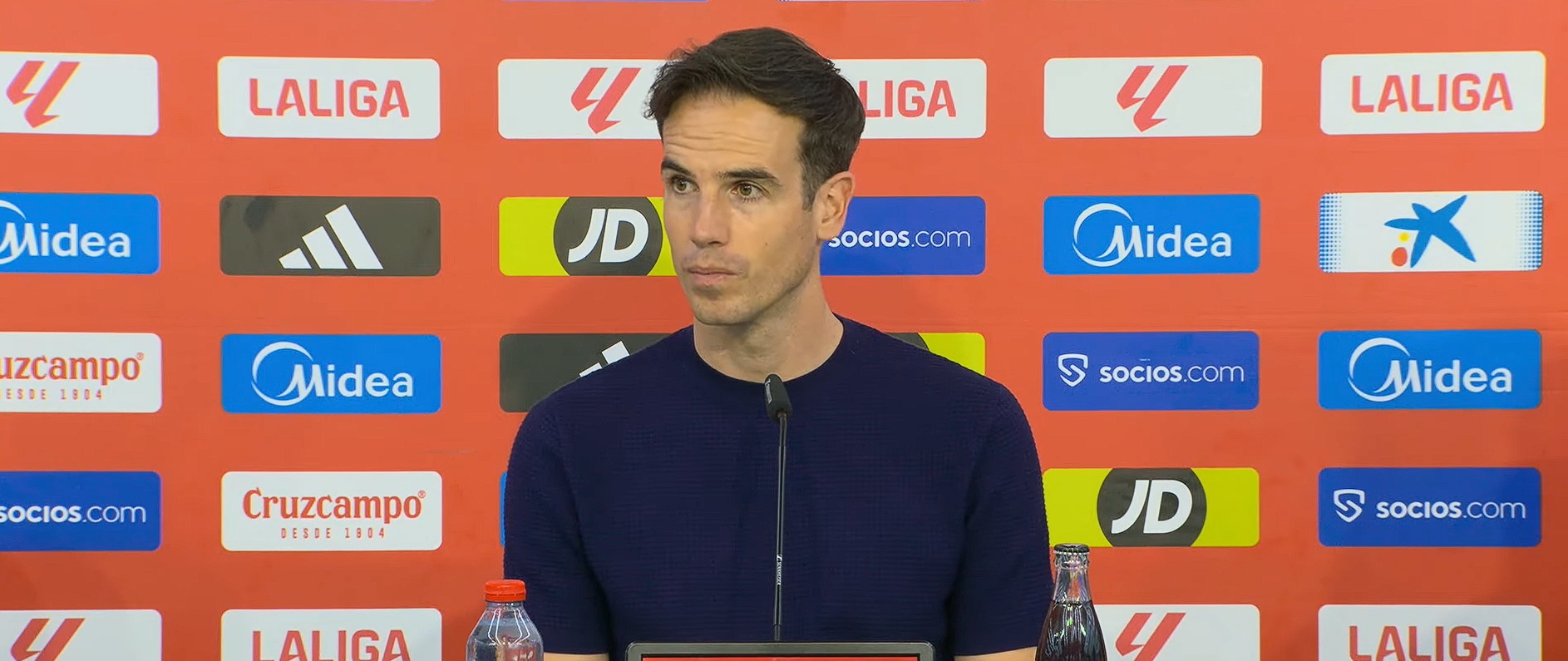 Iñigo Pérez tras el Sevilla 1-1 Rayo: «En la primera parte hemos adolecido de agresividad»