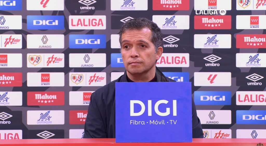 Luis Castro, tras el Rayo 1-1 Levante (c) Youtube Levante