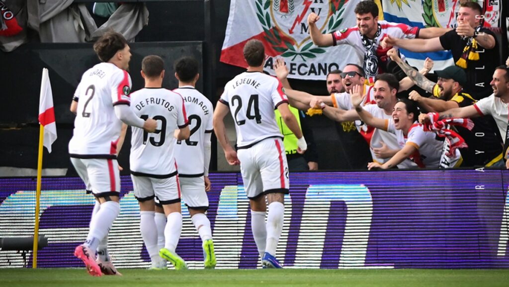 Lejeune, en el Rayo Vallecano - AEK de Atenas (c) Rayo Vallecano