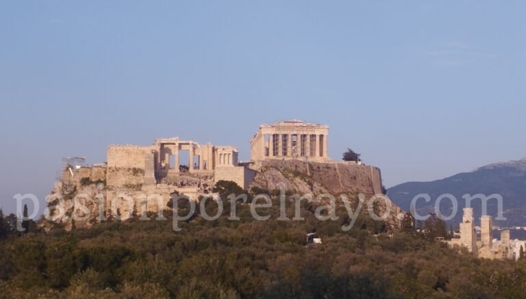 Atenas espera al Rayo Vallecano (c) Pasión por el Rayo
