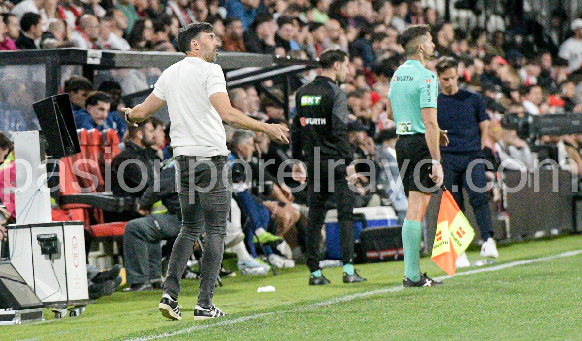 Eder Sarabia, tras el Rayo 1-0 Elche: «Las dos amarillas son claras»