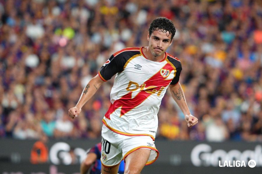 Camello, en el Barcelona - Rayo Vallecao (c) Laliga