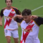 Ratiu, tras lograr su gol contra el Racing de Santander
