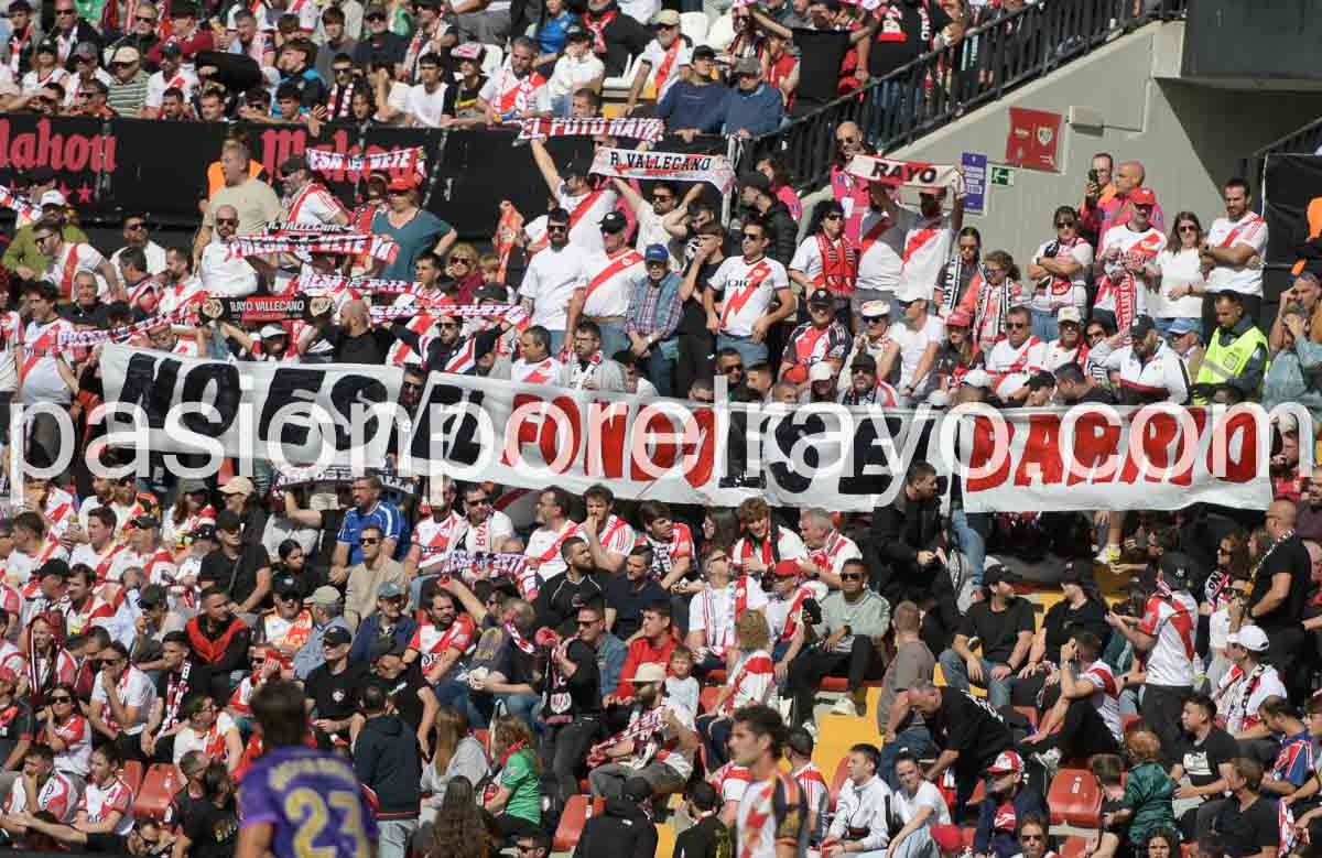 «No es el fondo. Es el barrio»: El mensaje del rayismo a la directiva del Rayo Vallecano