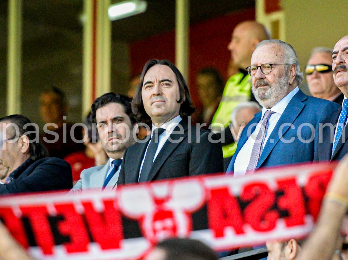 El Rayo incluye multitud de conceptos de violencia o delictivos en su comunicado